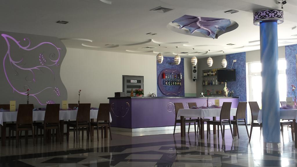 Restauracja Motel Halka Plock Exterior photo